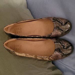 Naturalizer. Snakeskin. Size 9. Black gray copper gold